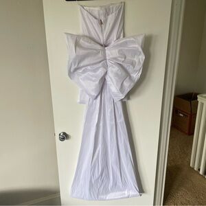 Nookie Adore 2 Way Bow Back Mini Dress in White NWT